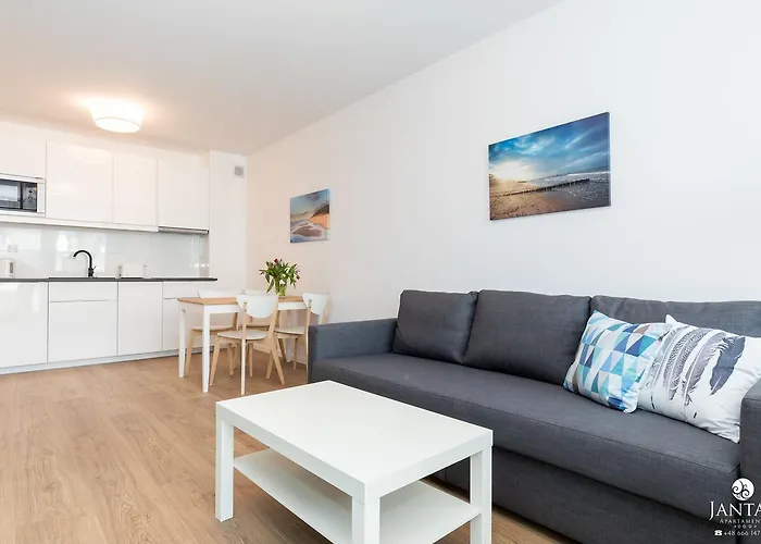 Jantar Blizej Morza * 科沃布热格