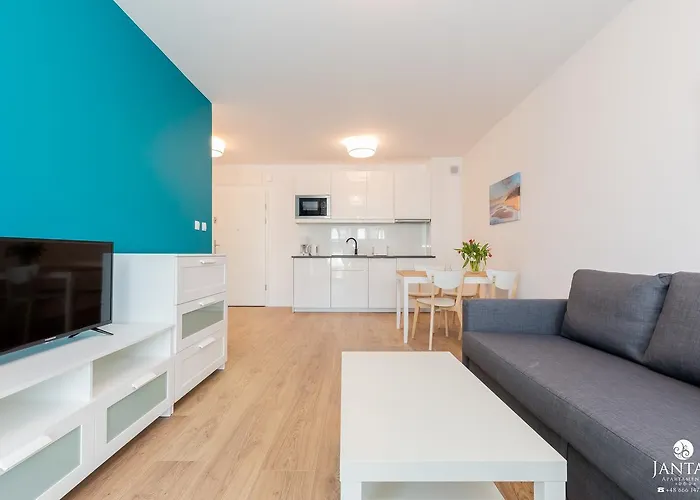 Jantar Blizej Morza 科沃布热格