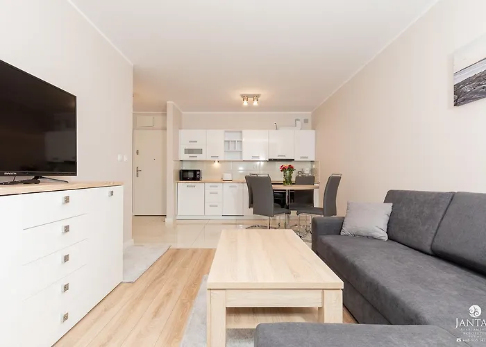 Jantar Blizej Morza * 科沃布热格